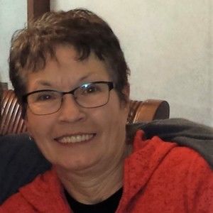 Meet your Posher, Gloria